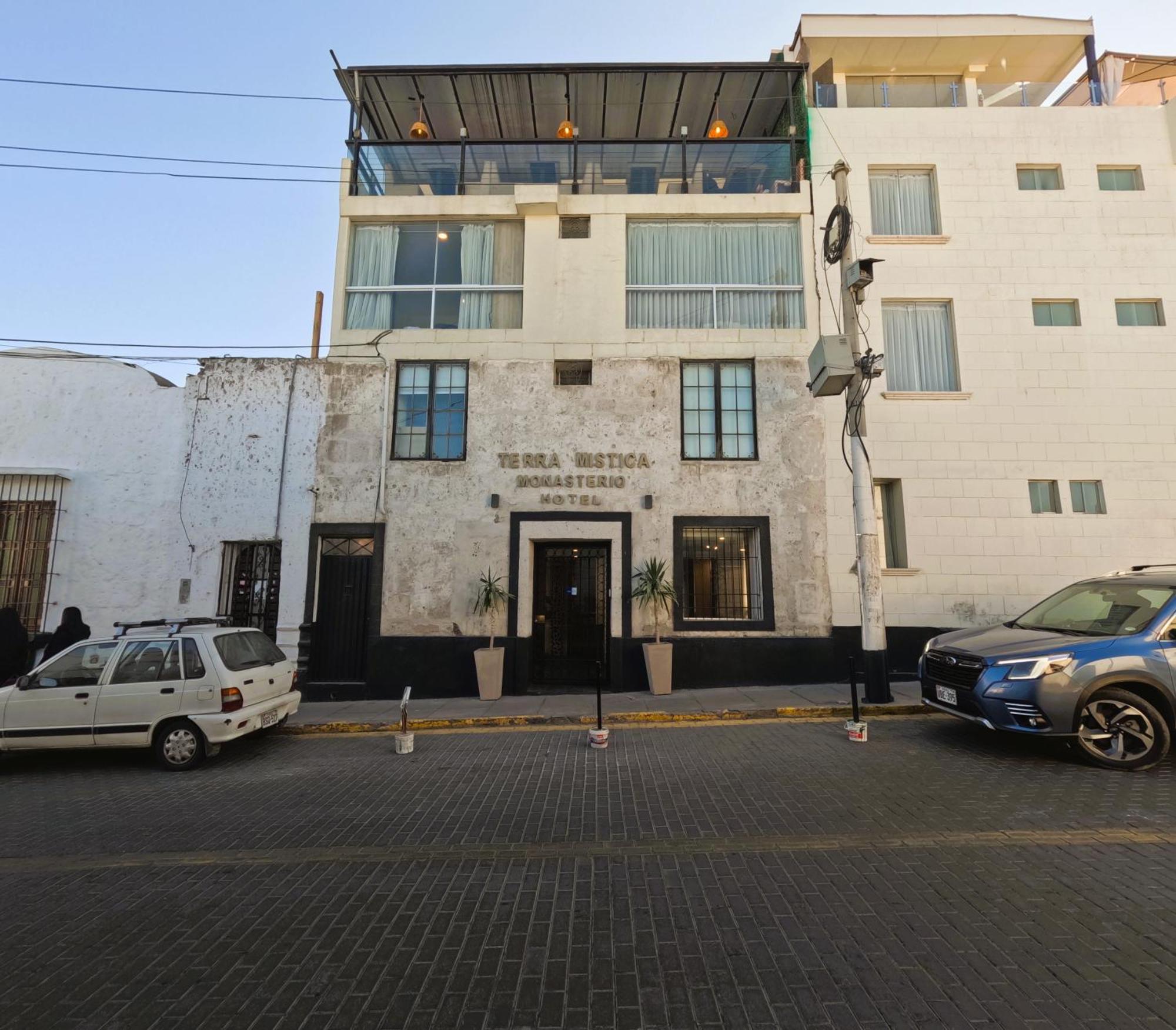 Hotel Terramistica Arequipa - Monasterio Exterior foto